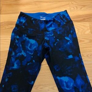 Old Navy Active Leggings